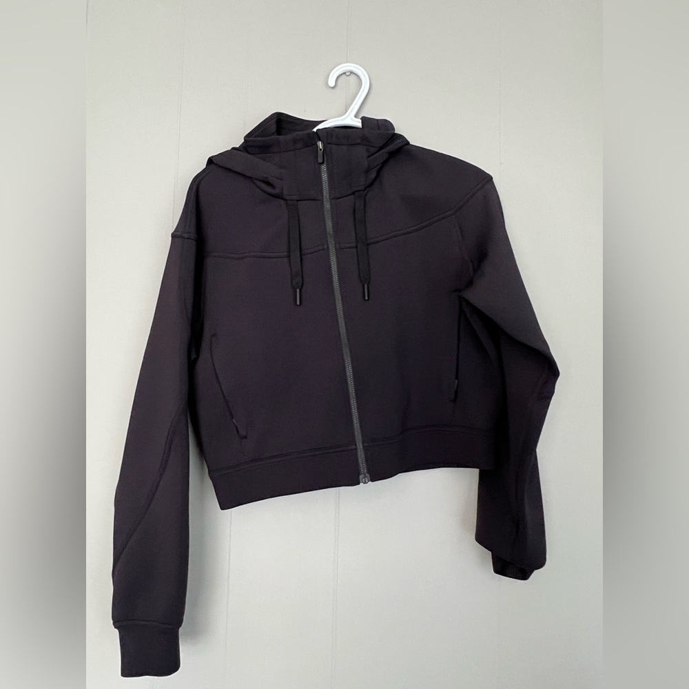 Lululemon Cropped Sweater